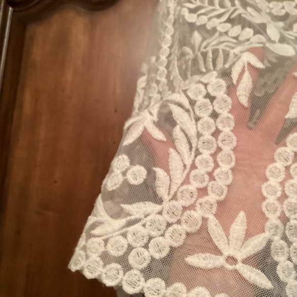 Lace Tank Top - Picture 5 of 5